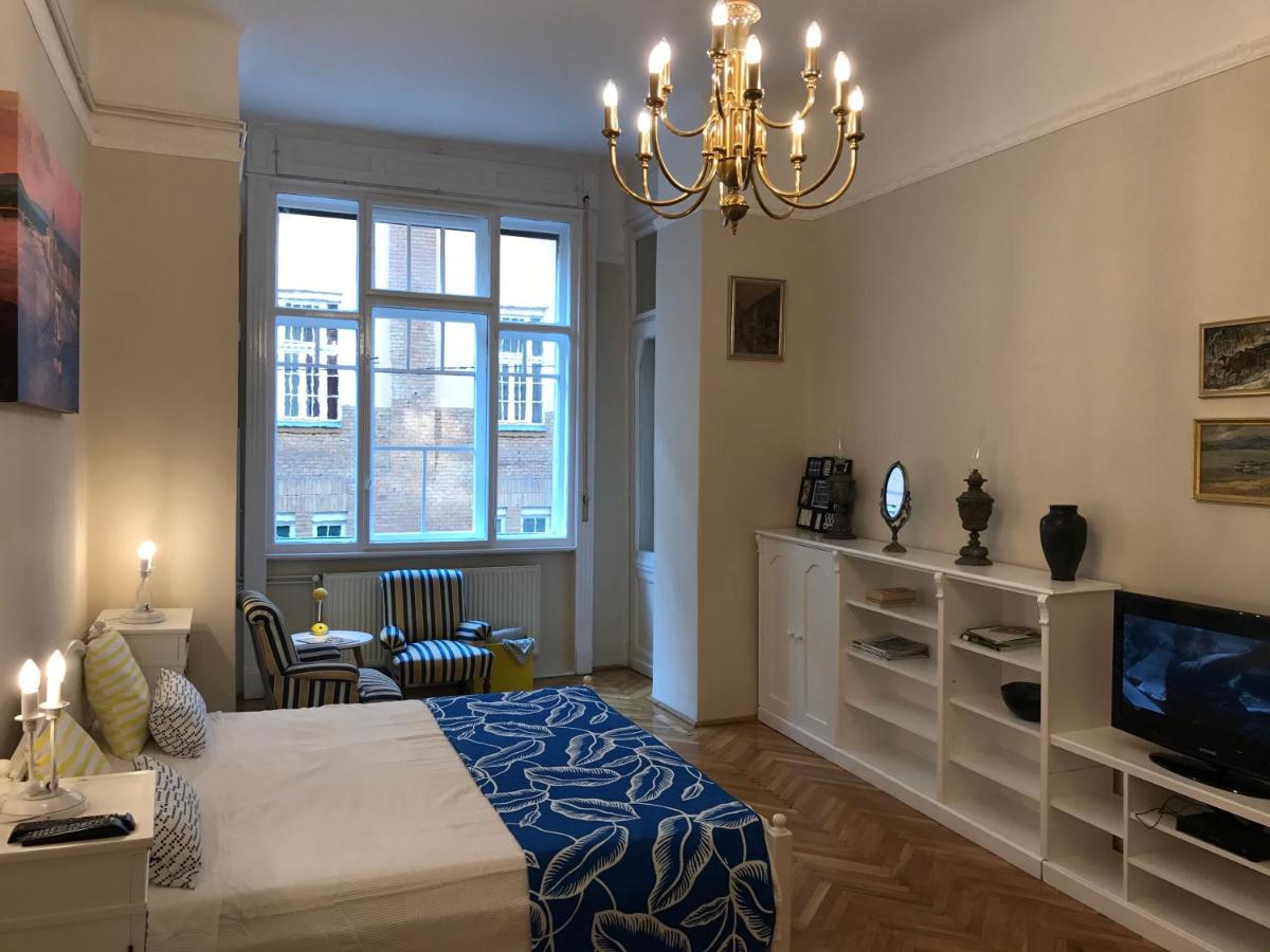 Suitetrails - Adél&Tamás Apartments in Budapest Centre