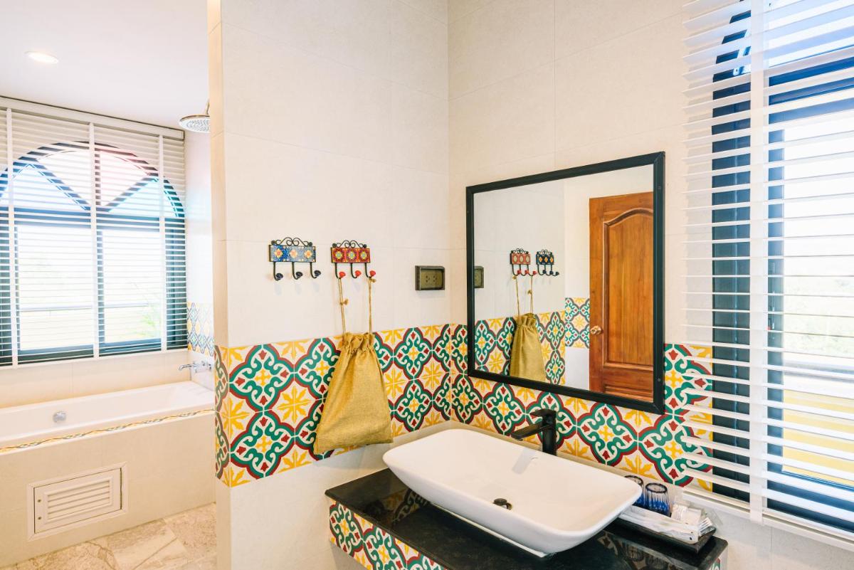 La Reina Maroc Hotel ปากช่อง เขาใหญ่ - Housity