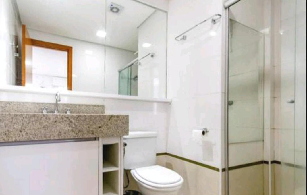 Flat Brookfield Towers Completo com ar, tv e Wifi. - Housity