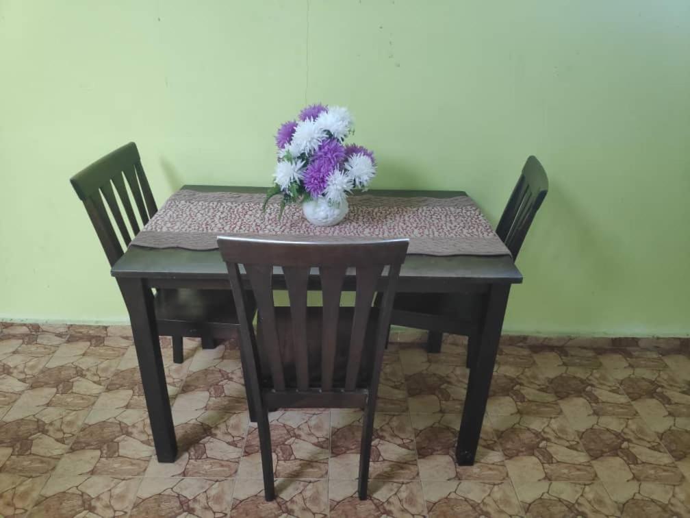 Temerloh Guesthouse for Muslim - Housity