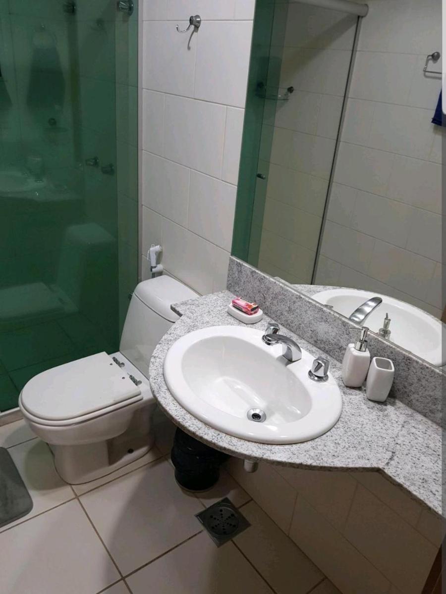 FLAT BIARRITZ SETOR HOTELEIRO NORTE QUARTO 106 - Housity