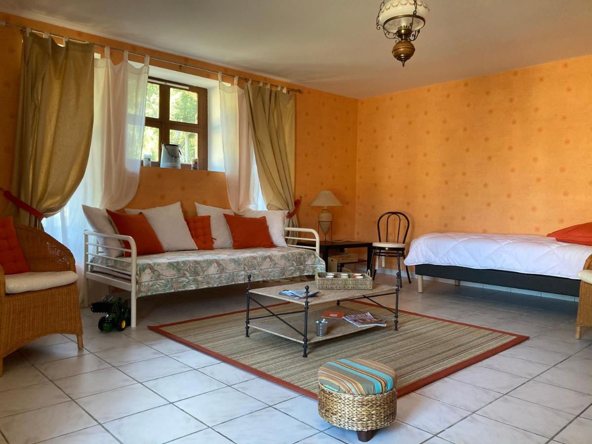 Gîte Aux chênes - Housity