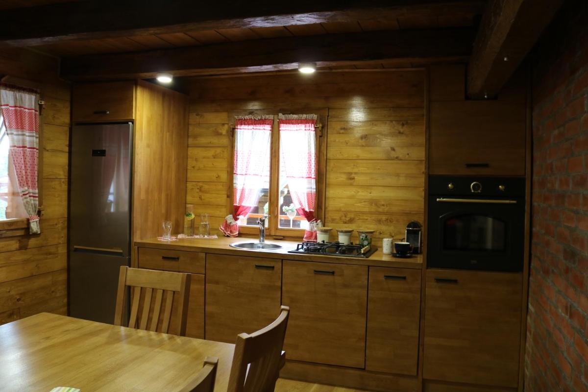 Holiday Home Lina - Housity