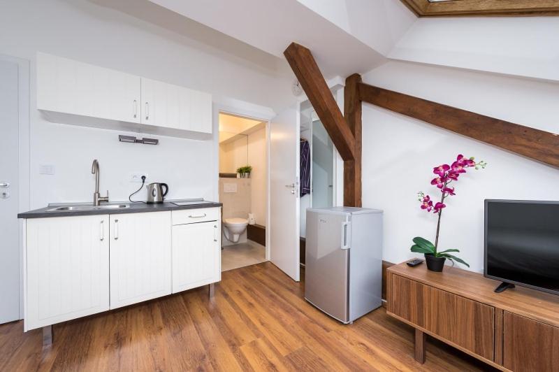 The Republic Apartments - Housity