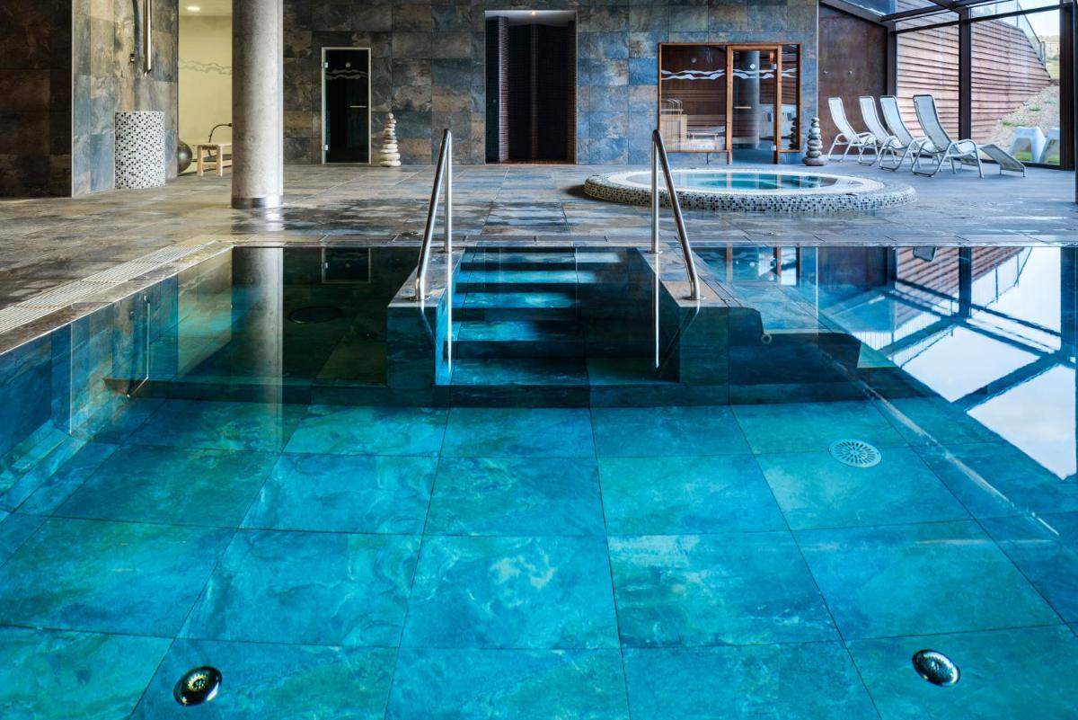 Piscina en o cerca de Hotel Spa Aguas de los Mallos