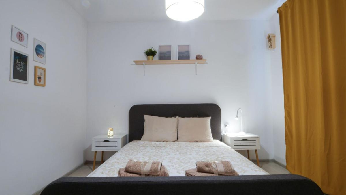 Varusha Apartment - Housity