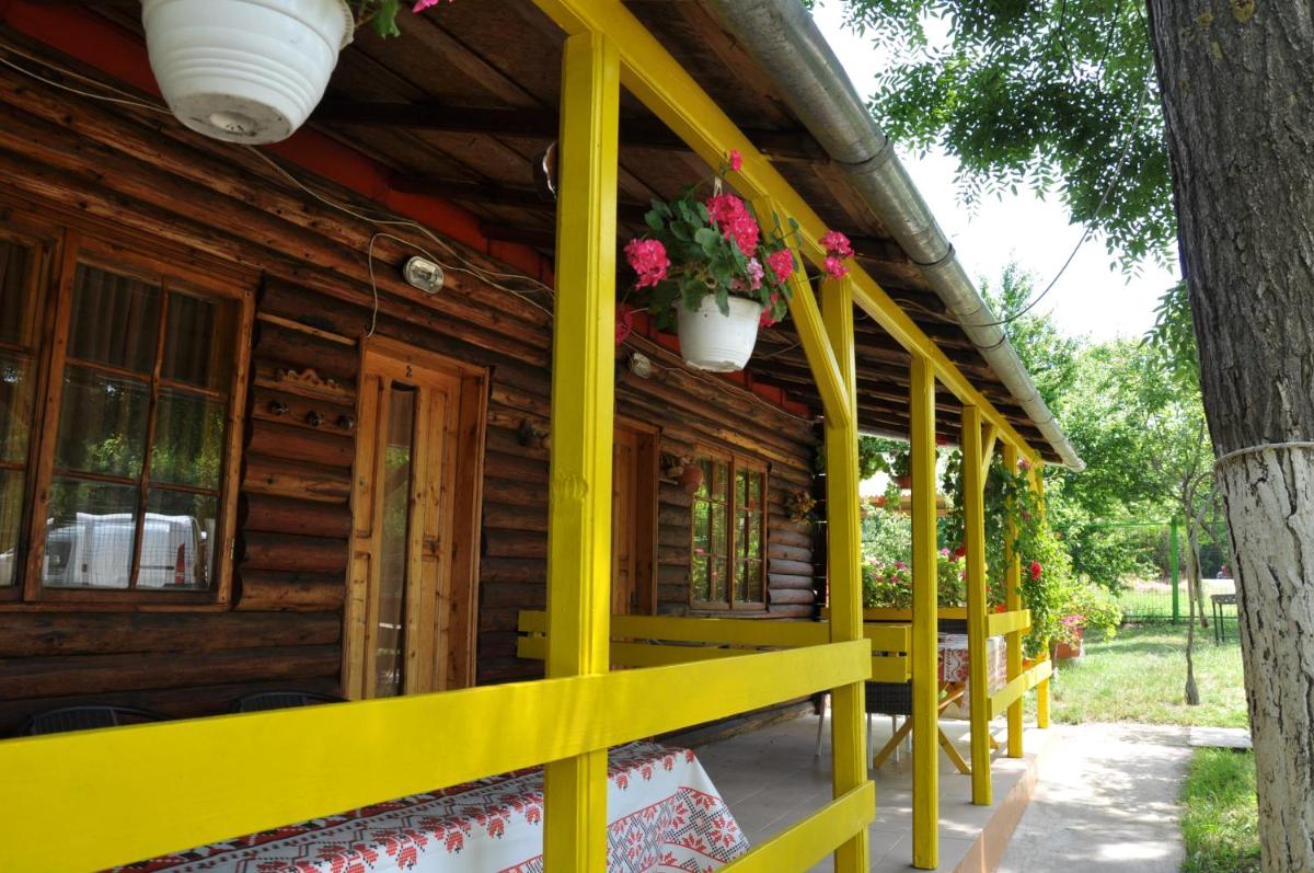 Pensiunea Rustic - Housity