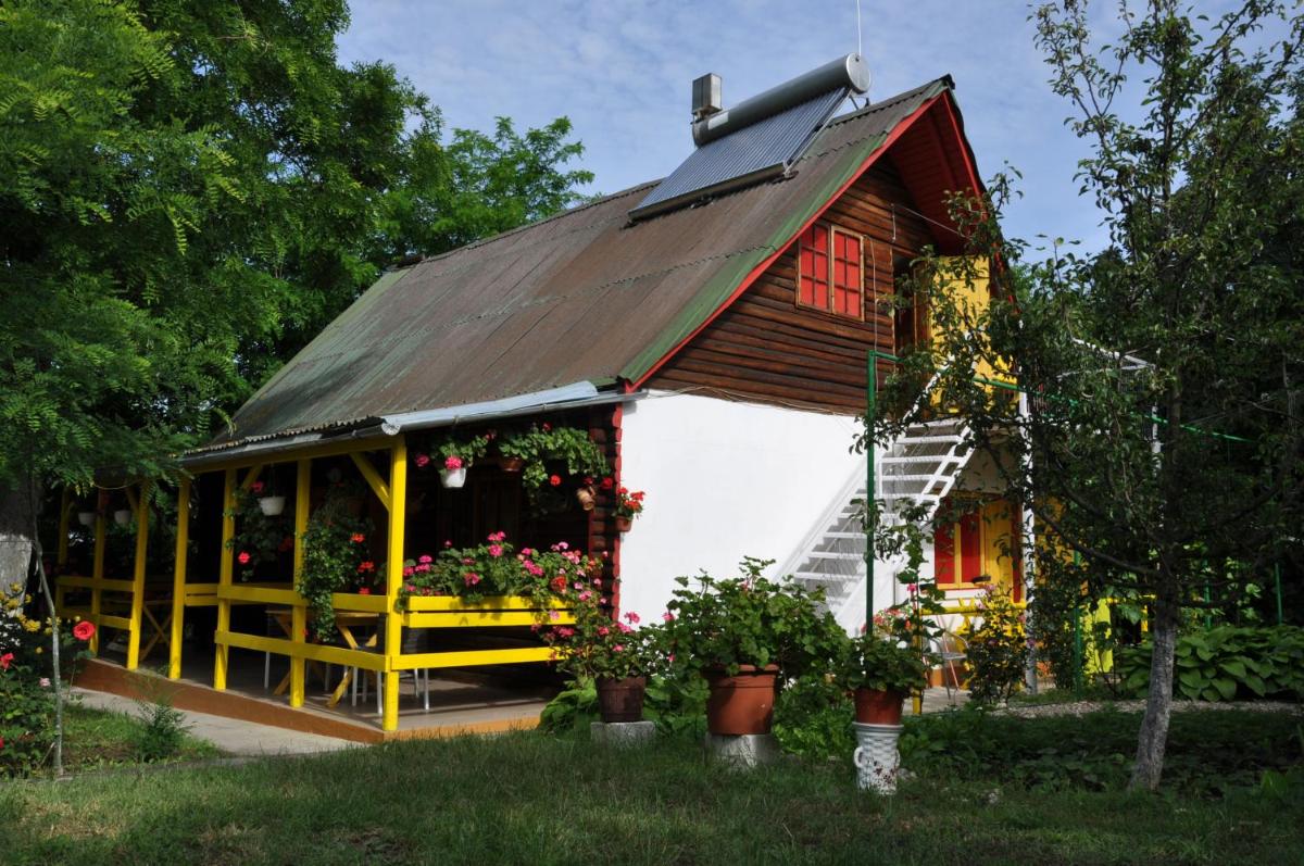 Pensiunea Rustic - Housity