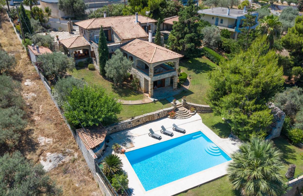 Villa Cornelia - Housity