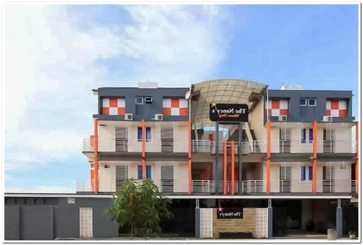 The Nancy's Homestay Pekanbaru Mitra RedDoorz - Housity