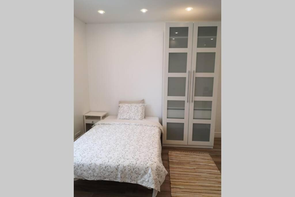 Mugav Apartment Raplas - Housity