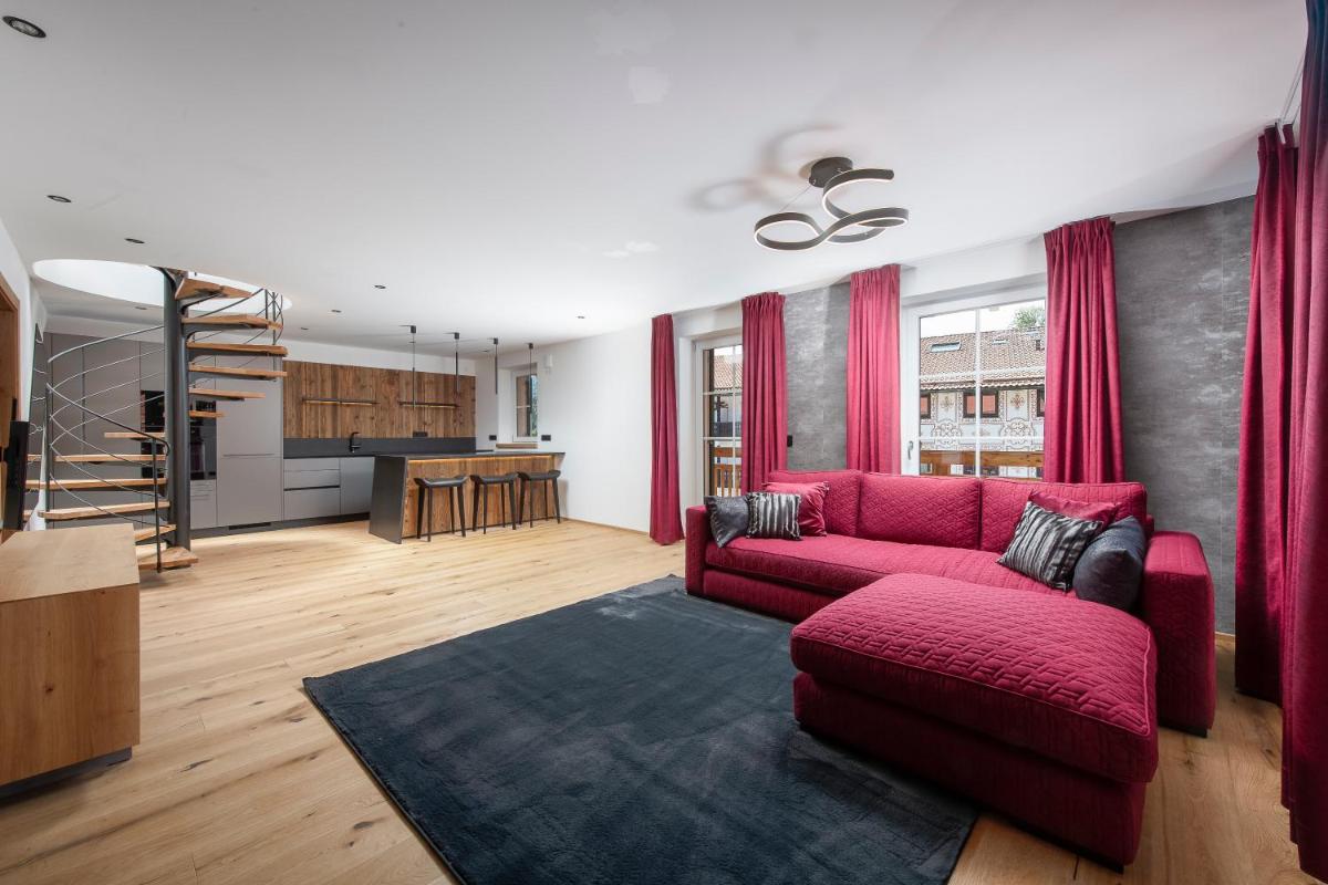Luxury Apartments 