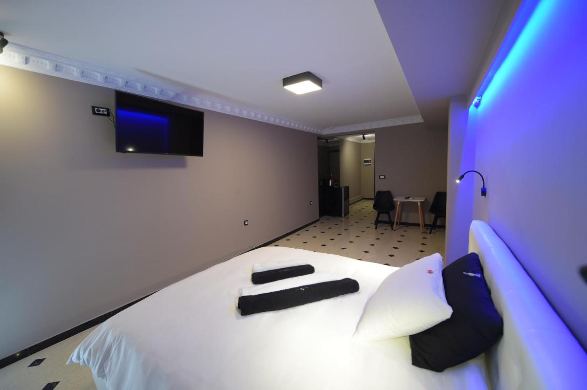 Pietra Mare Suites - Housity