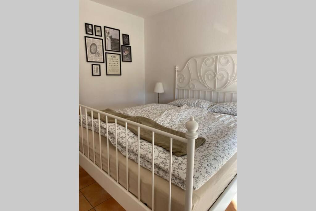 Das Schneckenhaus - Ferienwohnung mit Pool & Seeblick - Housity