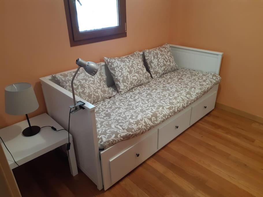 Comodo y funcional junto a playa y la montaña - Housity