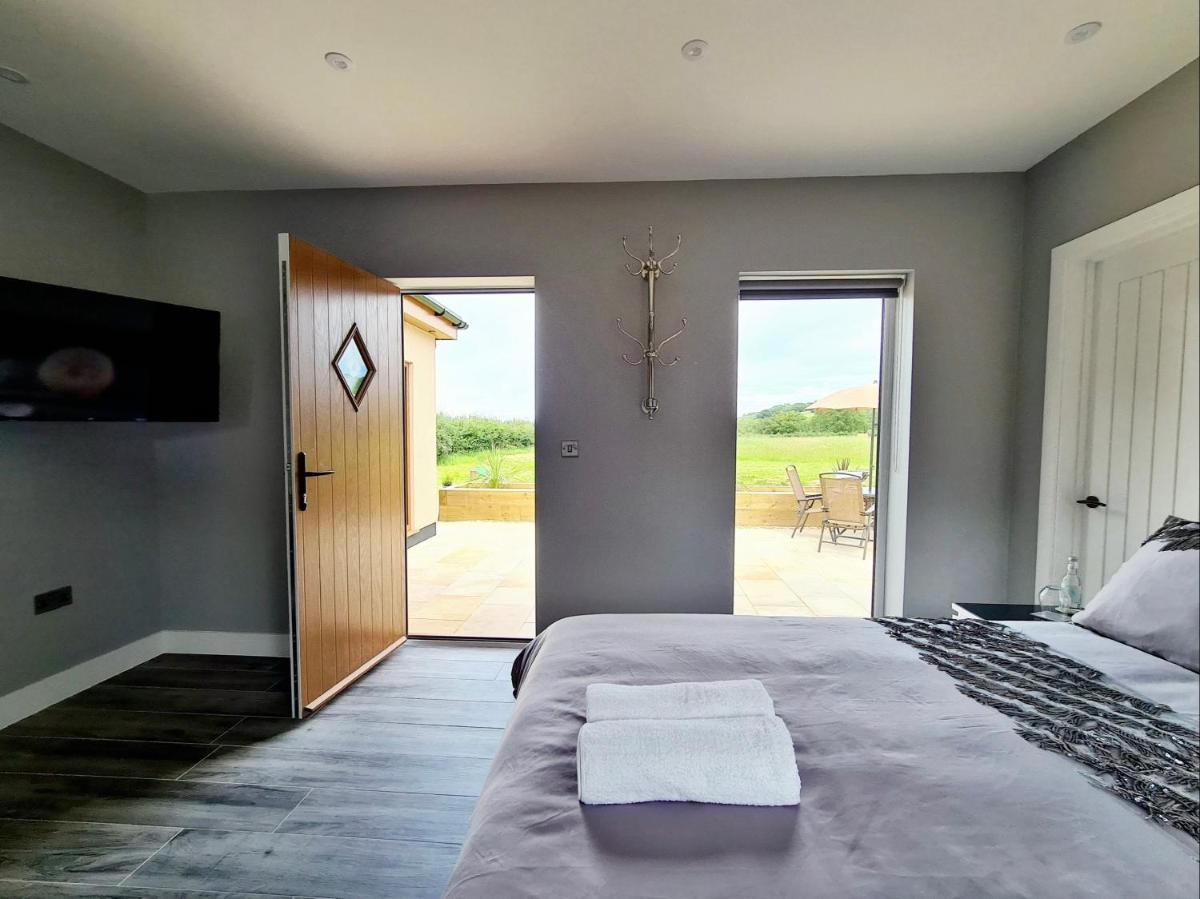 Mystique Barn - Hizvo