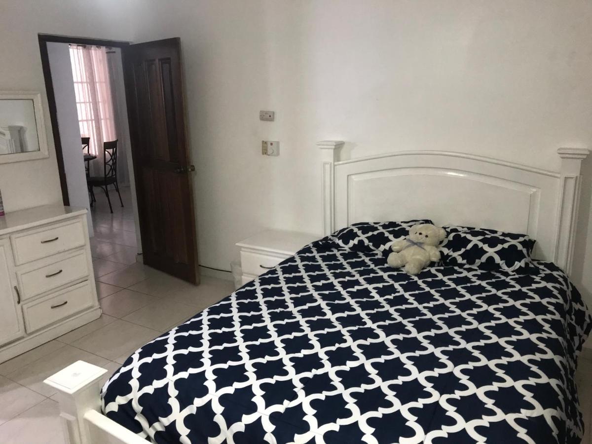 Caribbean Seaview apart Malecon Santo Domingo - Housity