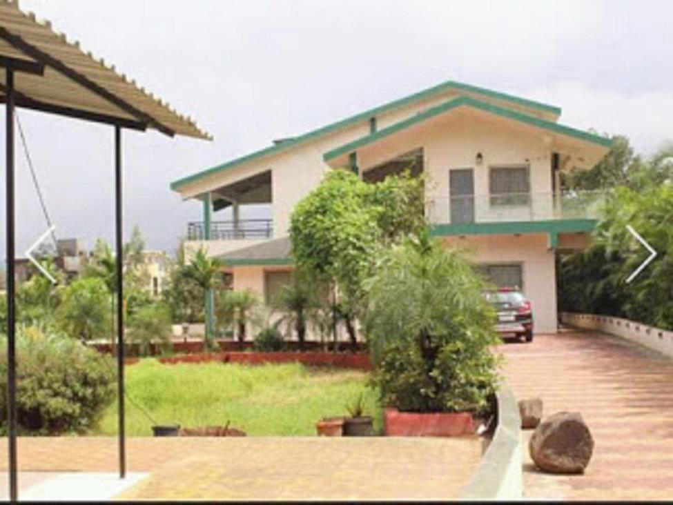 Rekhendra Villa 4BHK for Big Groups - Housity