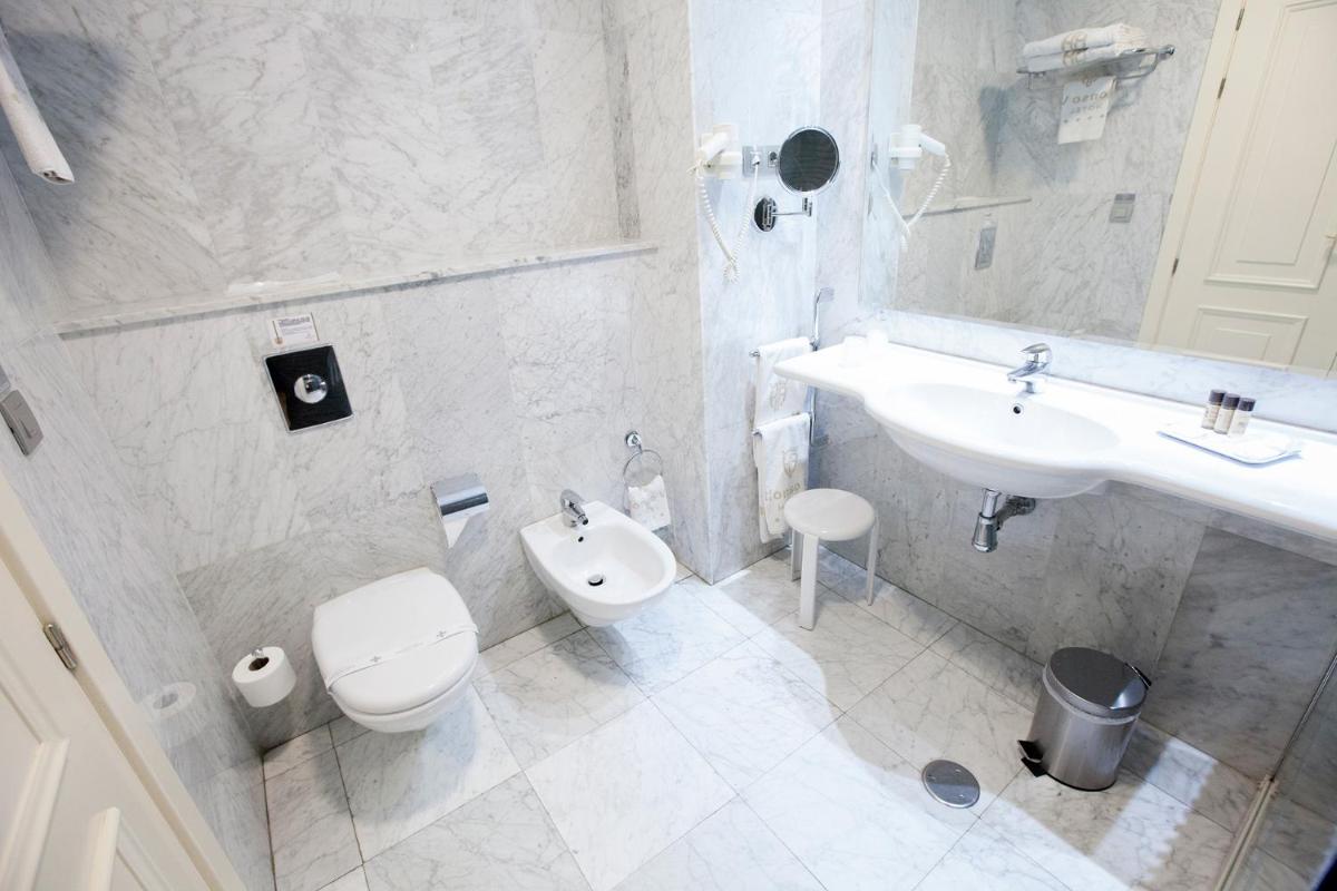 Un baño de Hotel Alfonso VIII