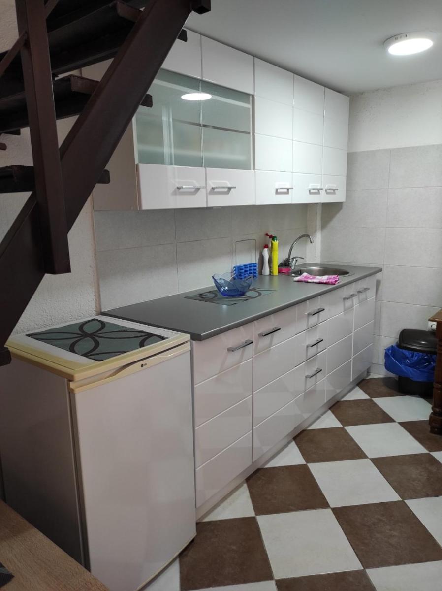 Apartman blizu plaze -Sutomore - Housity