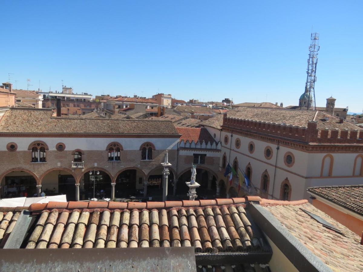 Teodora Apartment - Housity