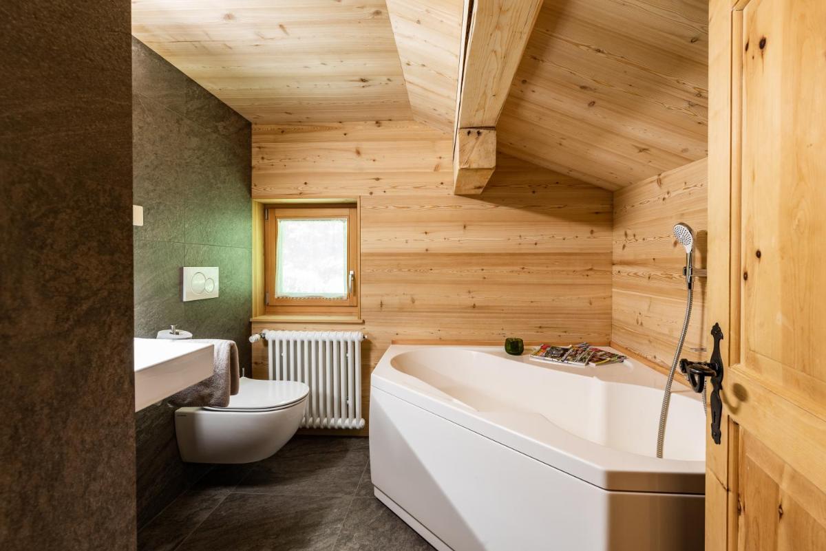 Kronplatz Ski Lodge - Housity