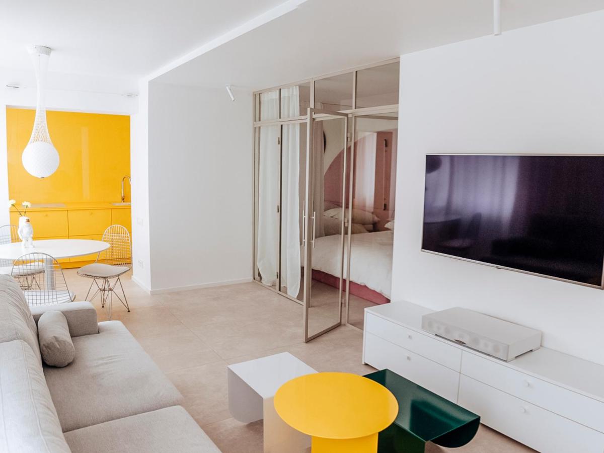 Suitetrails - Jupiter Silesian Place Apartments