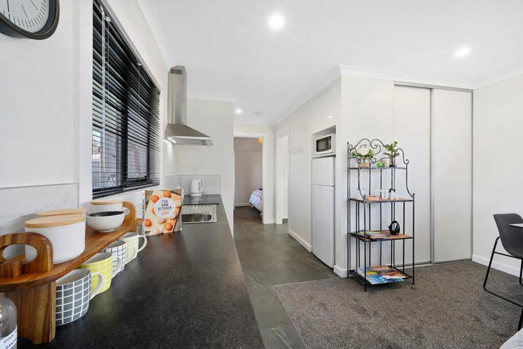 Zoo Villas: Villa Giraffe - Central Wynyard - Housity