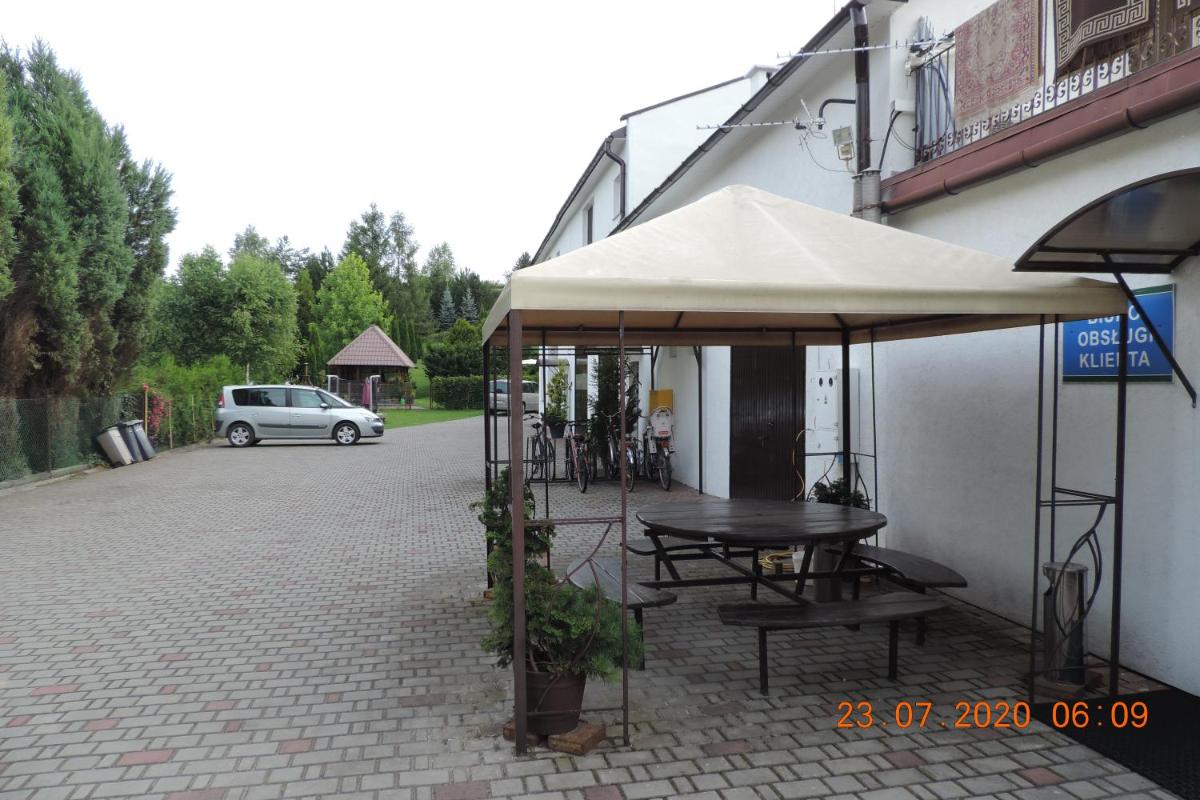 Pokoje Gościnne Kalina - Housity
