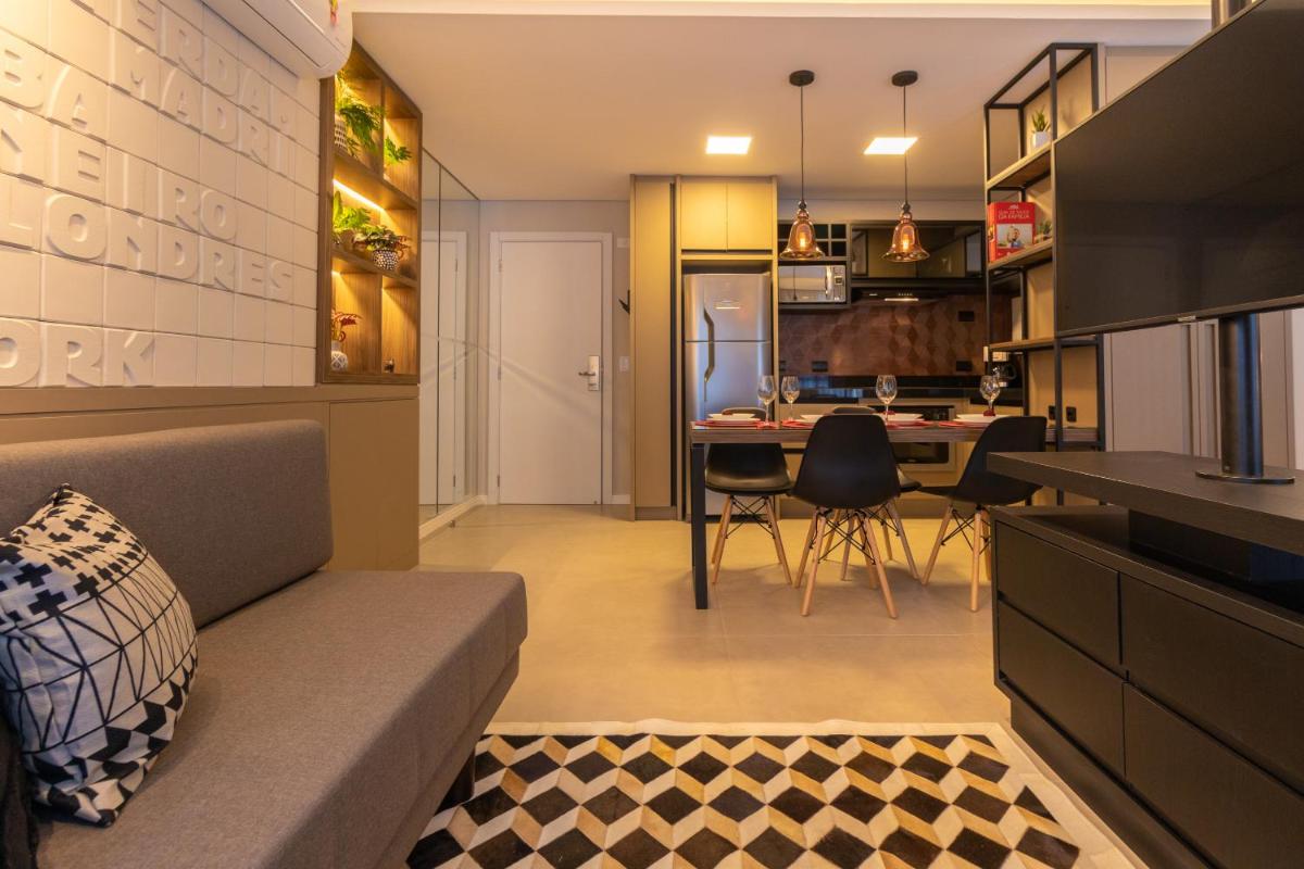 Luxuoso Apto Em Frente Ao Shopping Curitiba - Piscina, Academia e Sauna - Housity