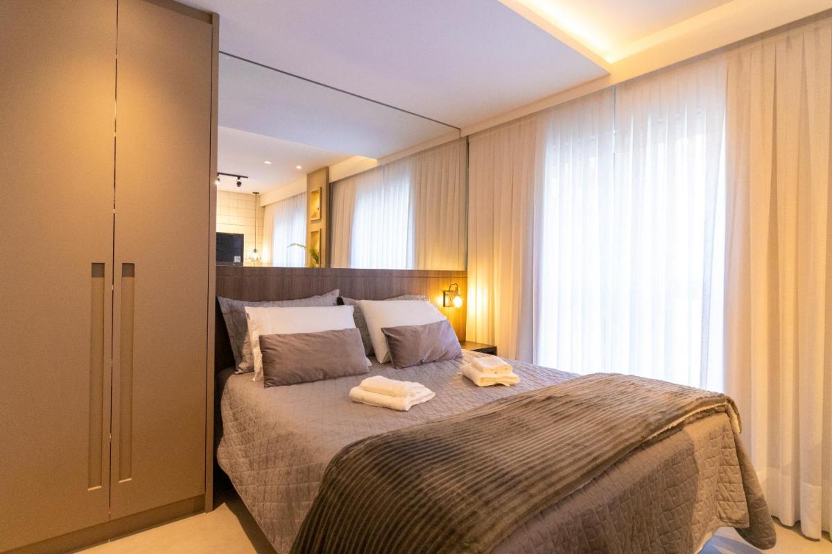 Luxuoso Apto Em Frente Ao Shopping Curitiba - Piscina, Academia e Sauna - Housity