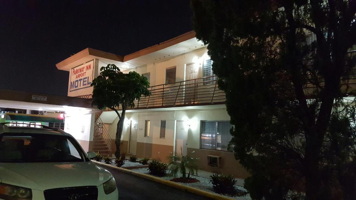 Parkway Inn - Housity