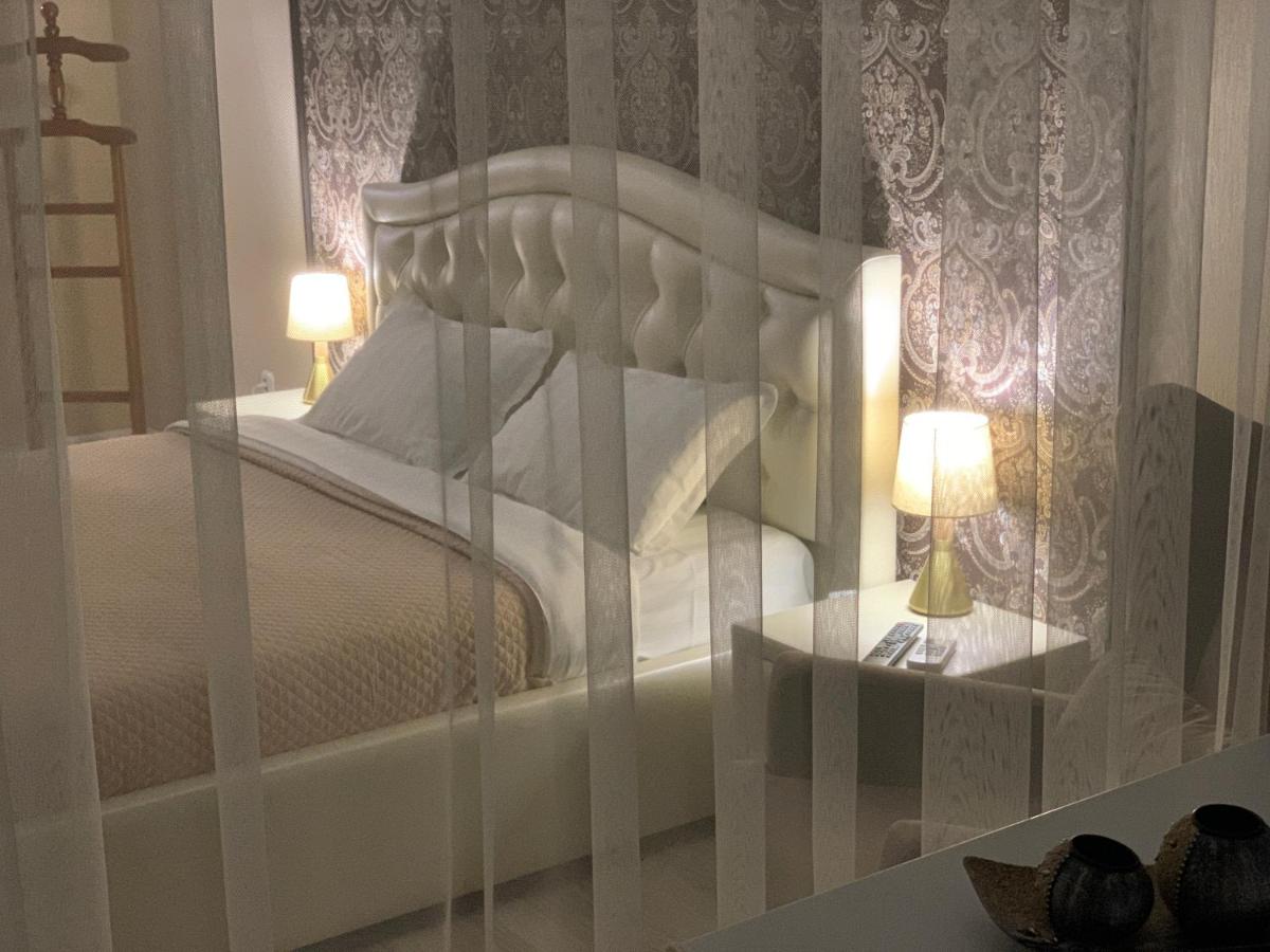 Home hotel Rose - Housity