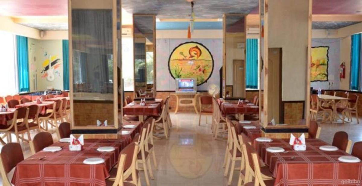 Hotel Raj Palace - Housity