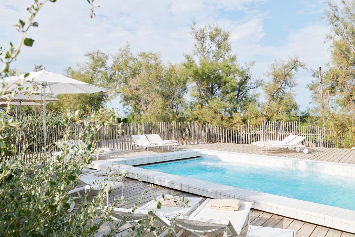 Piscine de l'établissement Hôtel Plage Palace & Spa ou située à proximité