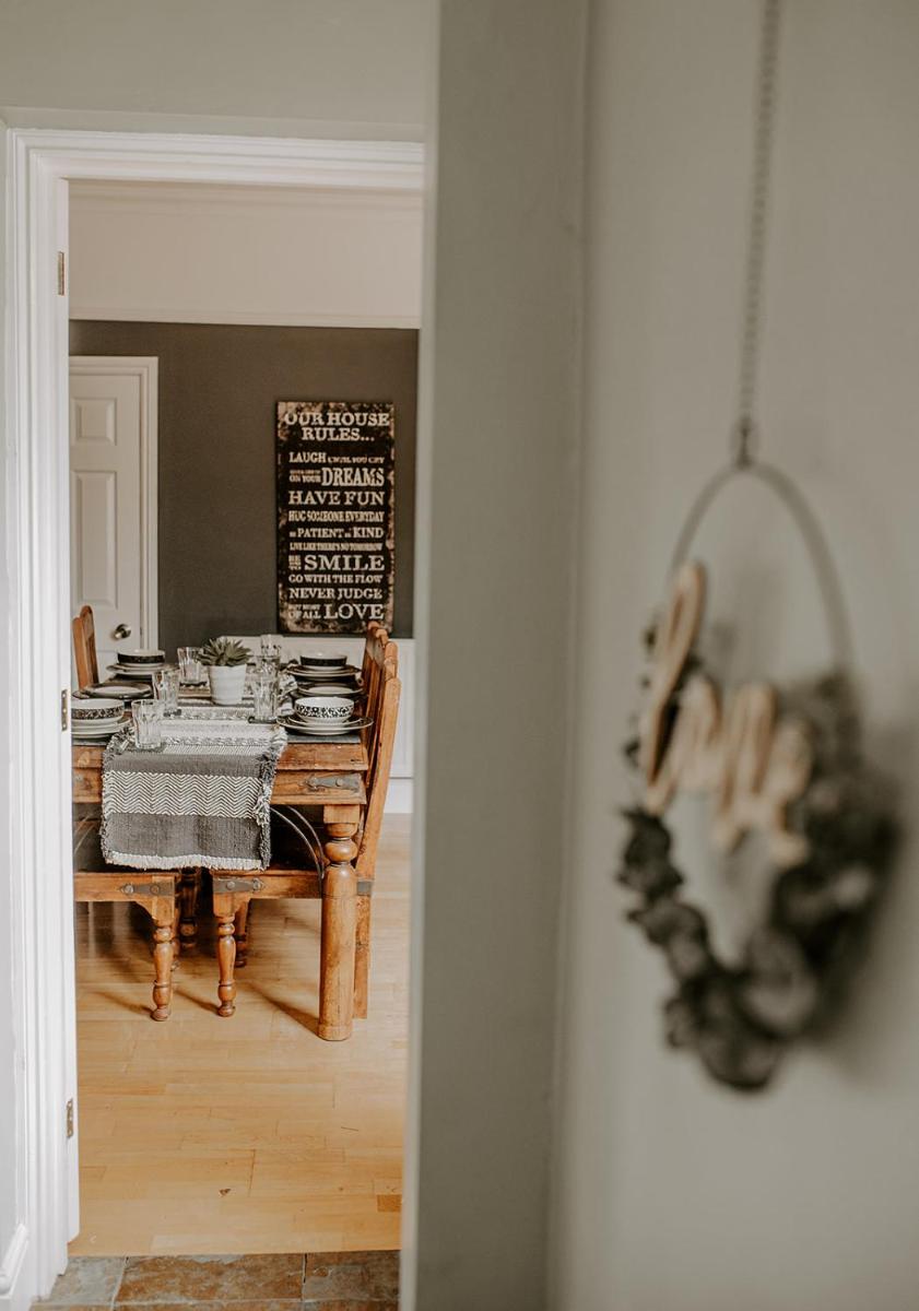 No 7 Gray Street - Housity