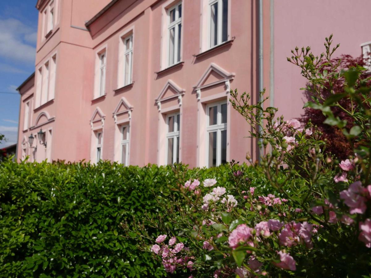Schlosshotel Gross Koethel - Housity