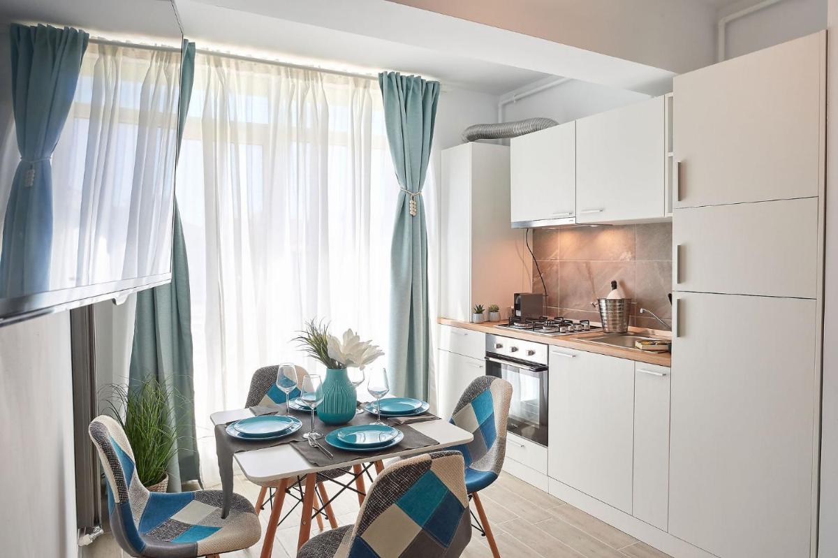 Summer Studio Spa n Pools beach resort - Housity