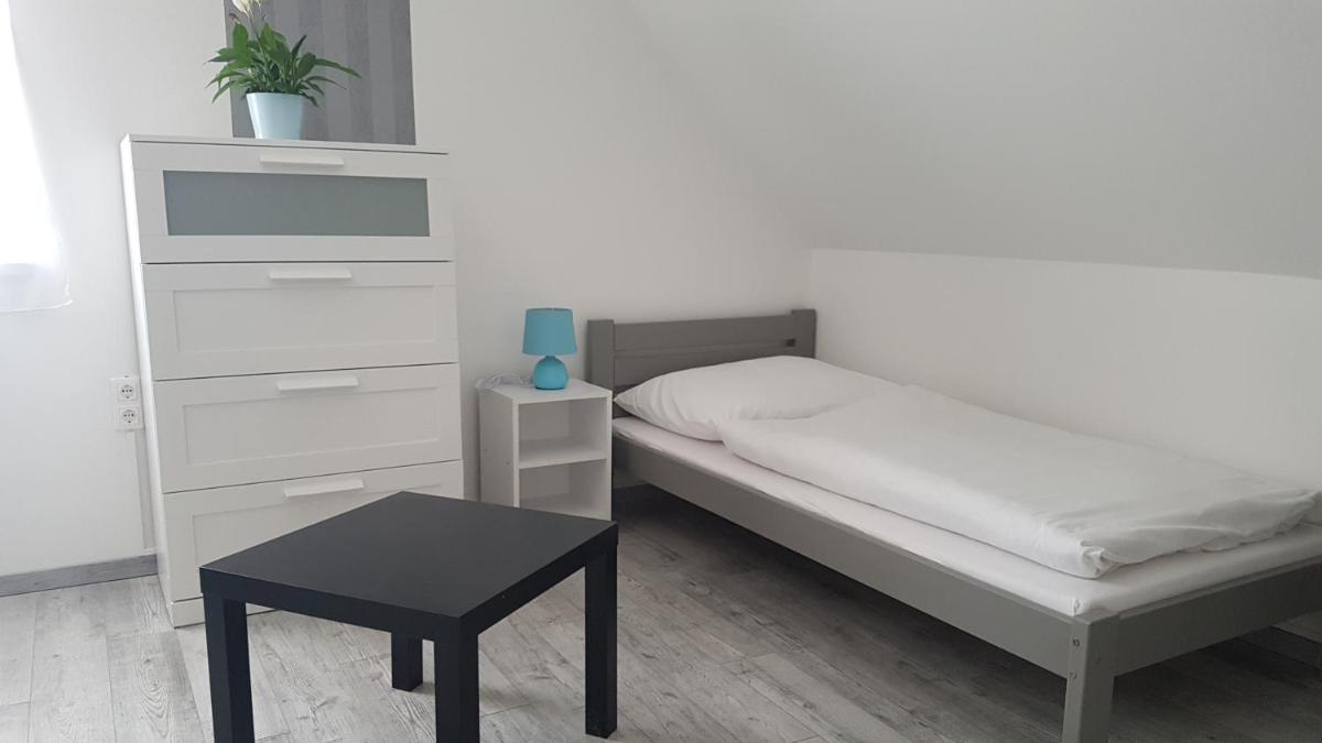 Domb Apartmanok - Housity