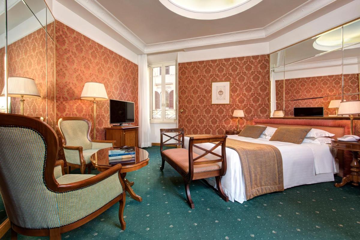 Marcella Royal Hotel - Rooftop Garden - Housity