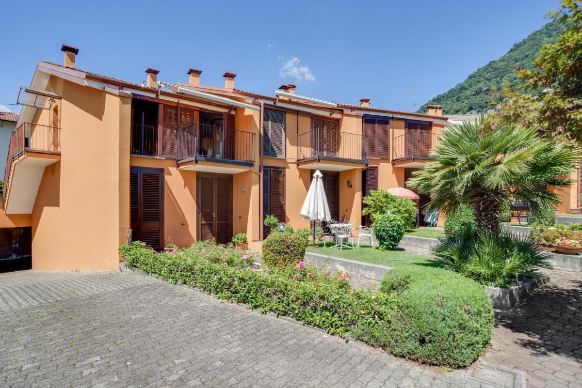 Cozy and quiet apartment on the hills of Lenno! Free Parking nearby - Housity