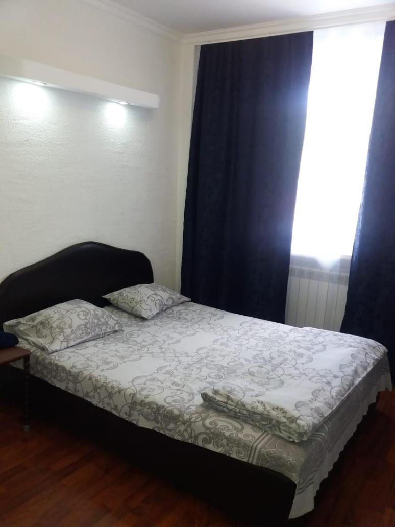 Nuri Hotel Стадион - Housity