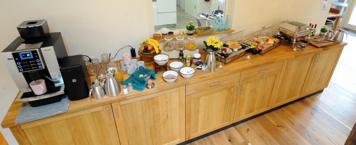 Blekkers Bed&Breakfast - Housity