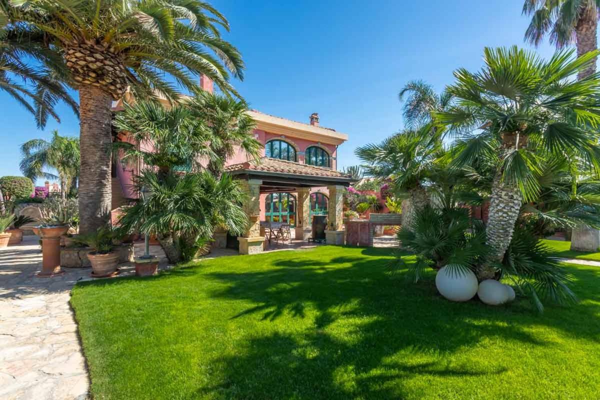 Villa Flumini - Housity