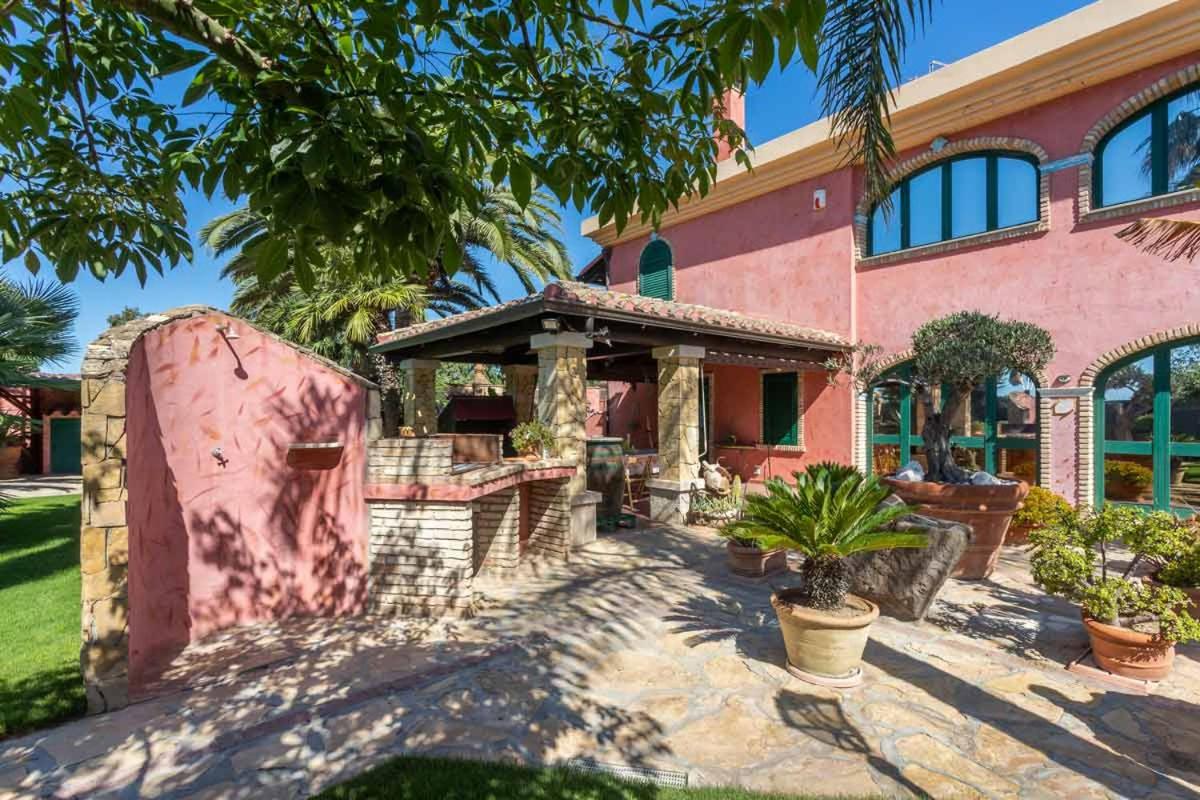 Villa Flumini - Housity