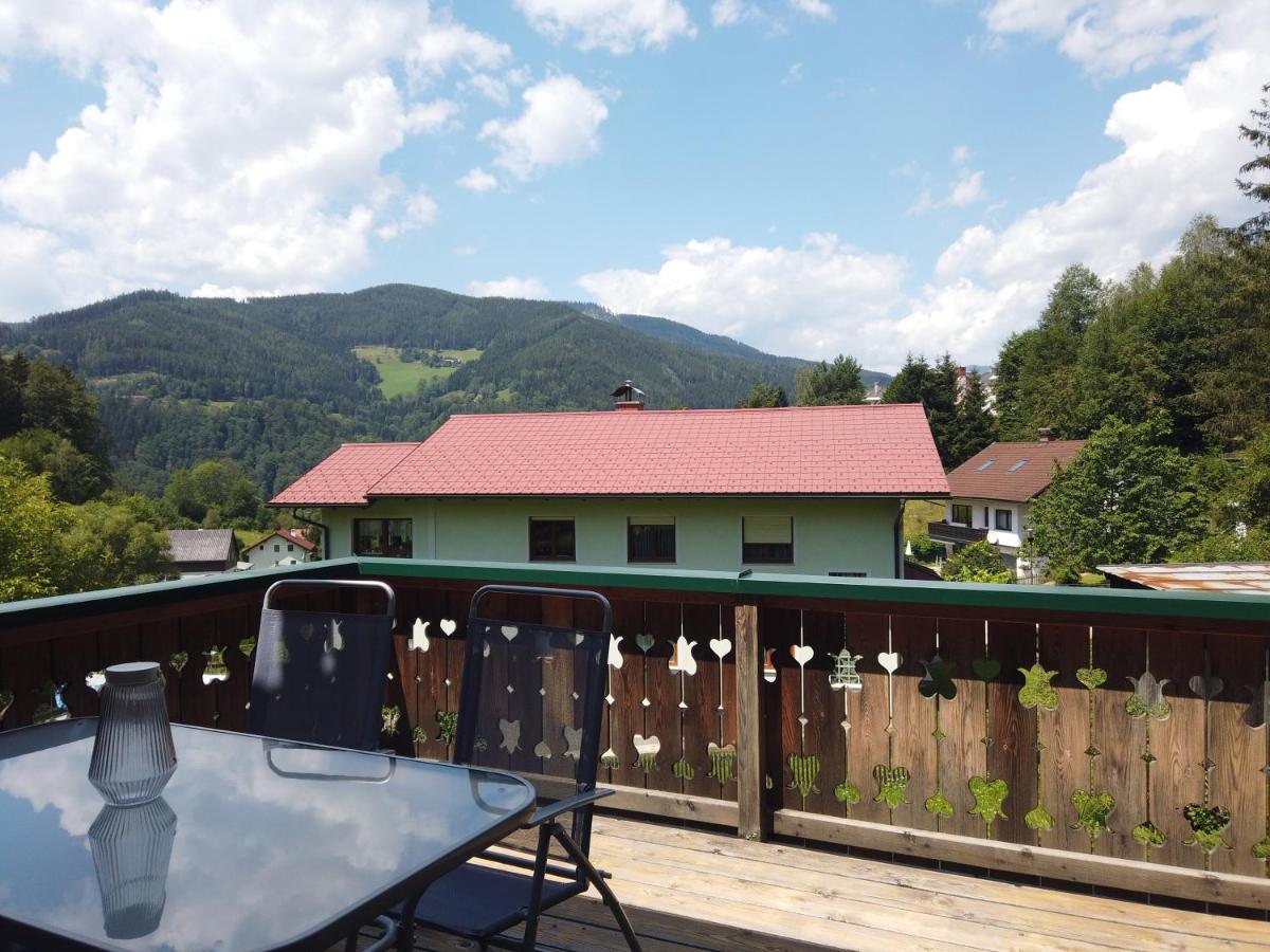 Ferienhaus Oma Hase - Housity
