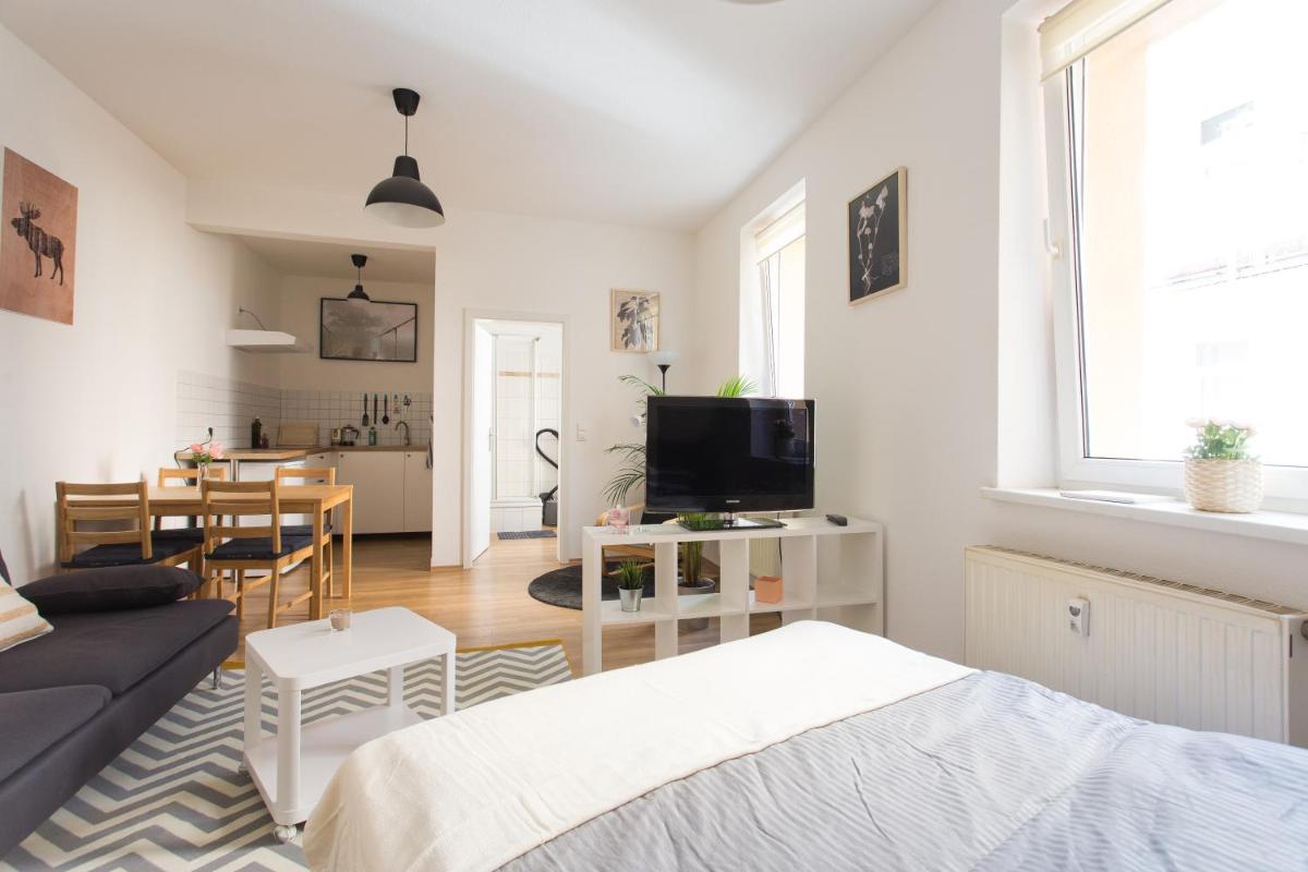 Suitetrails - FULL HOUSE Studios - Lion Apartment - NETFLIX, WiFi inkl