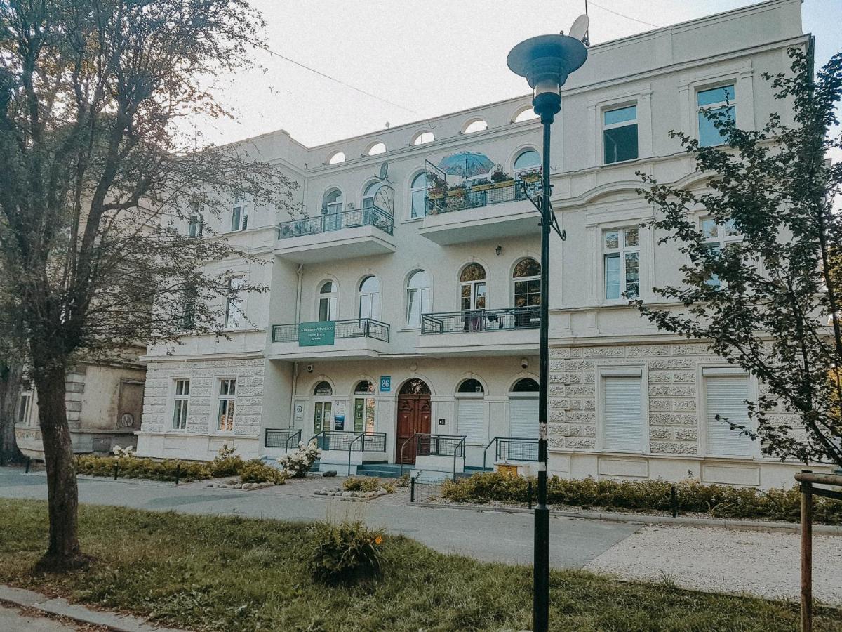 Strefa Solanki - Housity
