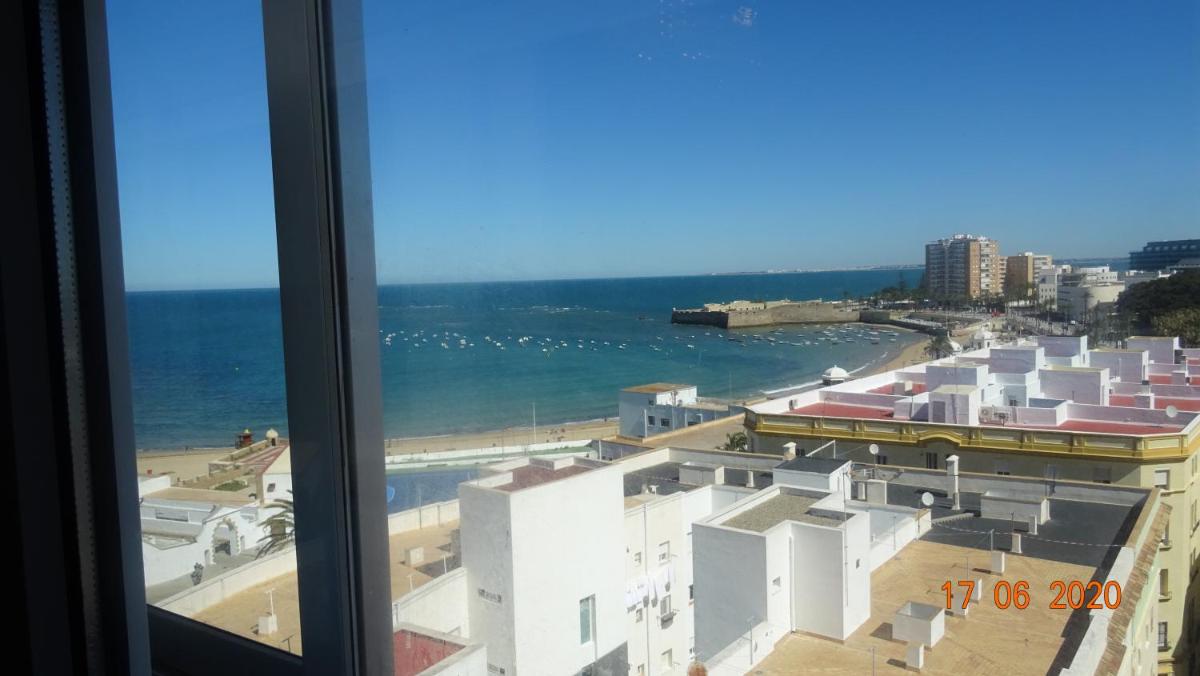 Apartamento Fenicia con aparcamiento incluido Vistas al mar - Housity