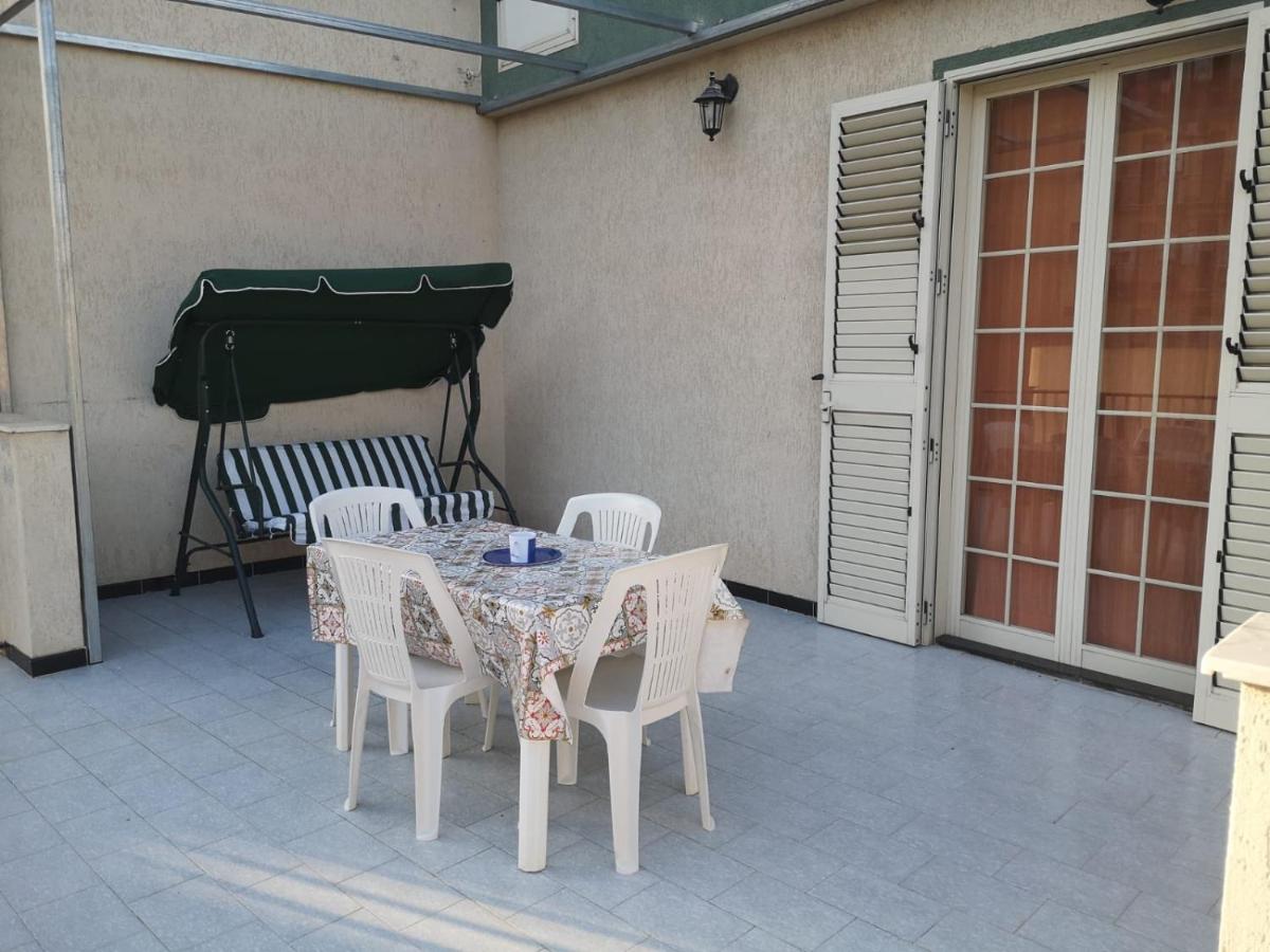 La Regina di Coppe - Housity